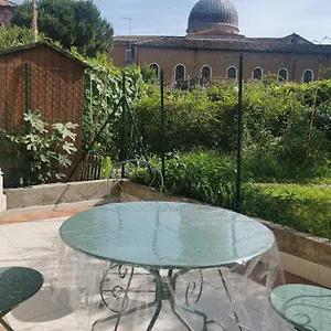 Calle Dei Preti Apartment Venedig